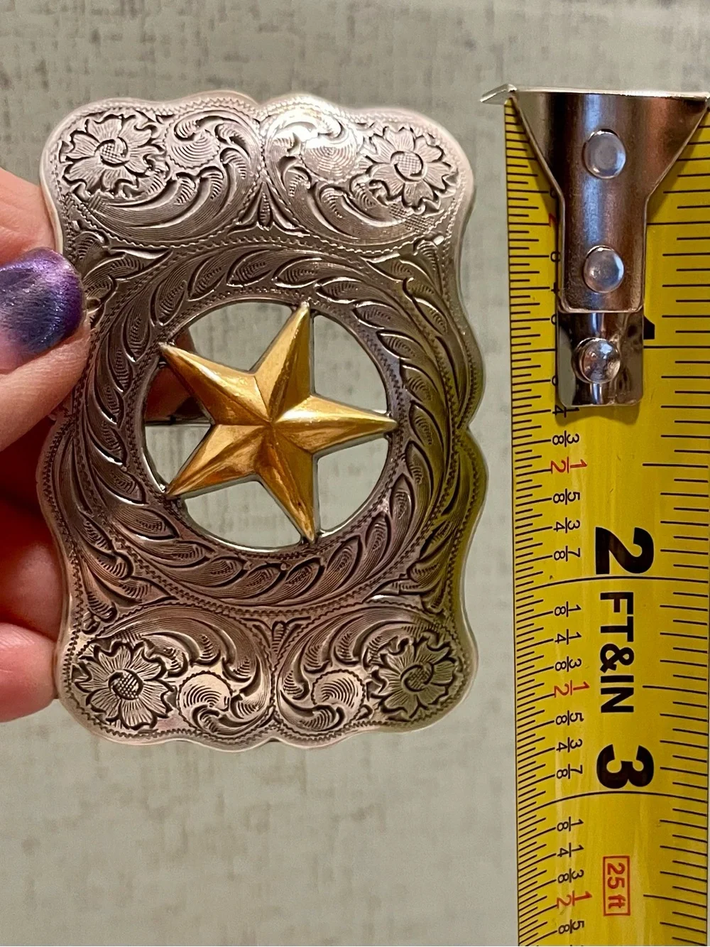 LIKE NEW NOCONA Western Floral Engraved Belt Buckle with Gold Star